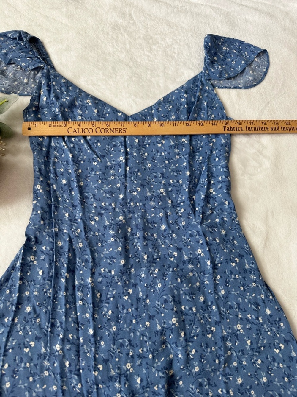 Reformation Baxley Midi Dress Eve Blue Ditsy Floral - Picture 7 of 13